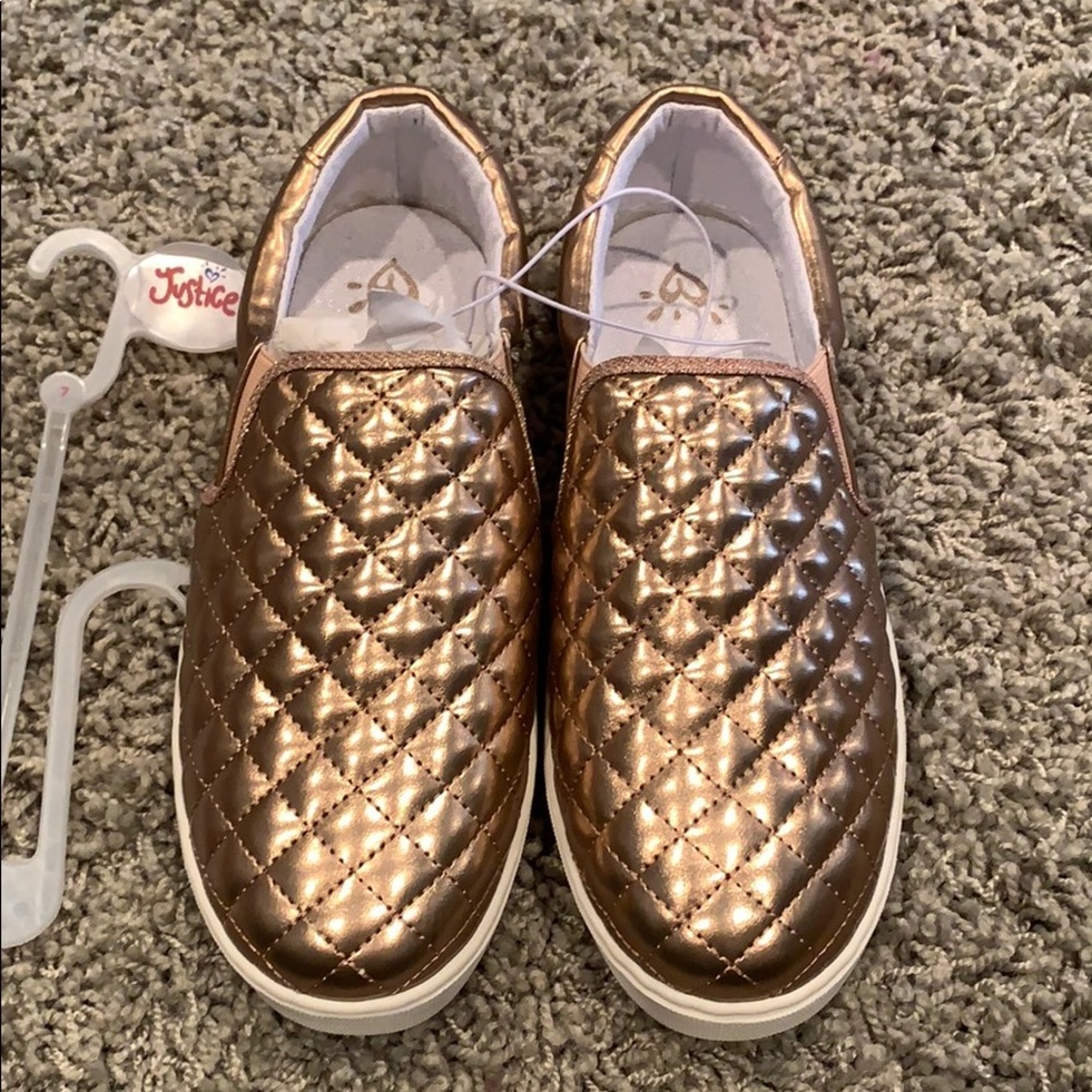 NEW Youth Slip Ons Rose Good Size 7 Justice